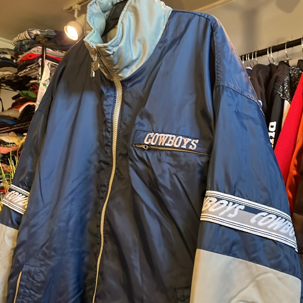 Vintage Pro Player Dallas Cowboys Puffer Jacket
